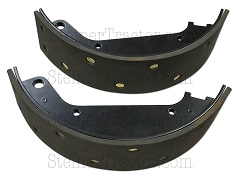 UJD50167   Brake Shoe Pair---Replaces AR483R, RE227938 